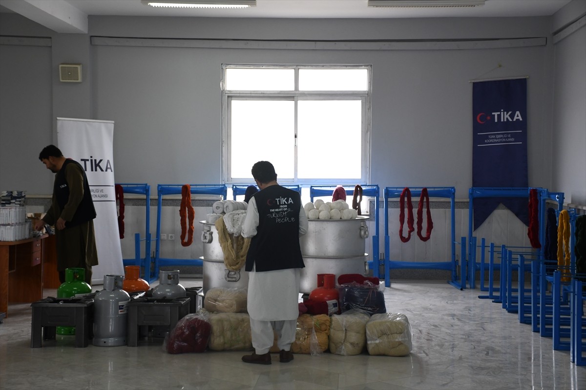 Türk İşbirliği ve Koordinasyon Ajansı Başkanlığı (TİKA), Herat Üniversitesi Güzel Sanatlar...