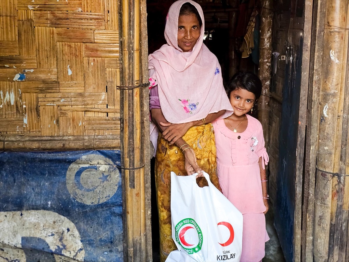 Türk Kızılay, bu yılki kurban vekaletleri kapsamında 168 bin 584 hisse kurban kesimi...