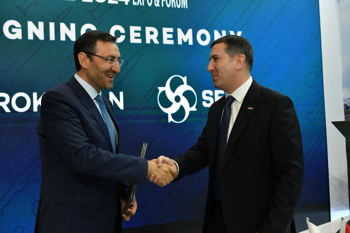 Türk savunma sanayisi şirketleri, Endonezya'nın Cakarta şehrindeki INDO Defence 2025 fuarında...