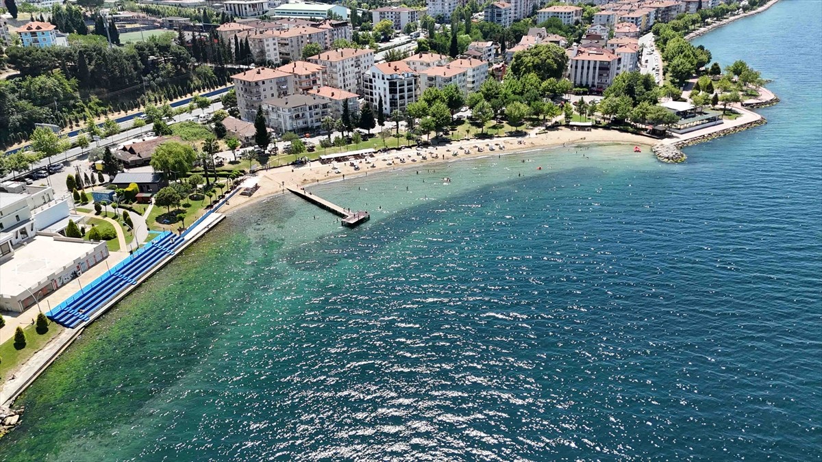 Türkiye Çevre Eğitim Vakfı (TÜRÇEV) tarafından Kocaeli'nin mavi bayraklı 9 plajında denetim...