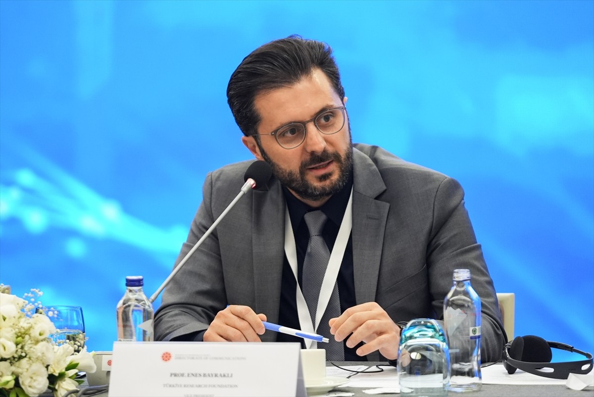 Türkiye ve Macaristan arasında işbirliğini geliştirmeyi hedefleyen "Medya Köprüleri" çalıştayı...