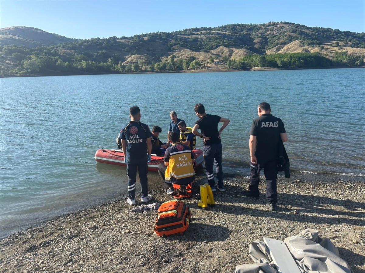 Yozgat'ta yüzmek için gölete giren çocuk boğuldu.