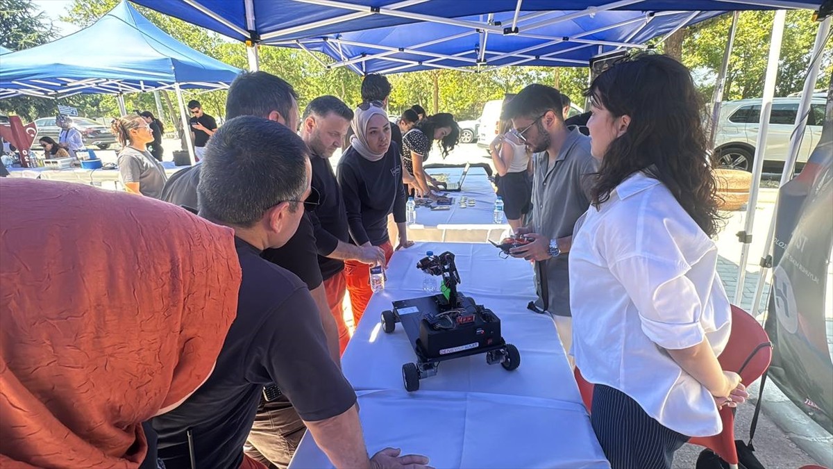  Yükseköğretim Kurulu (YÖK) Bilim İletişimi Ofisince koordine edilen ve 81 ilde bilim iletişiminin...