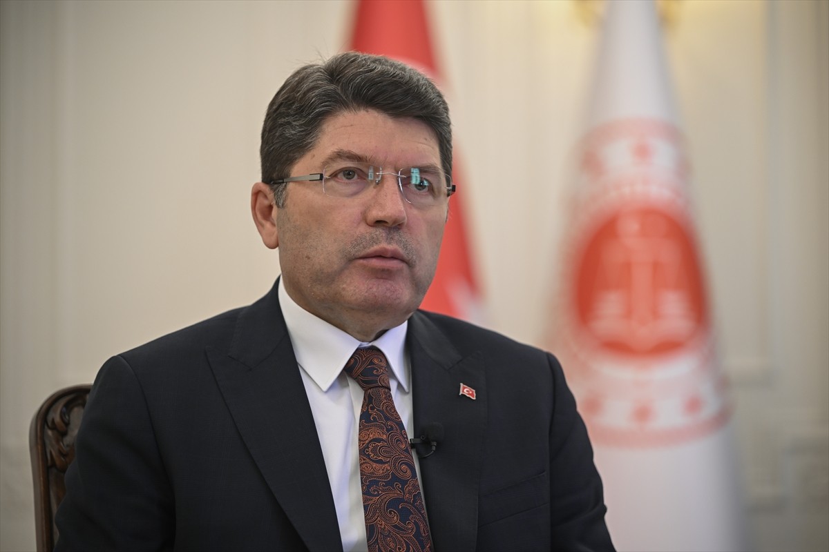 Adalet Bakanı Yılmaz Tunç, FETÖ'nün 15 Temmuz 2016'daki darbe girişiminin 9. yılında Anadolu...