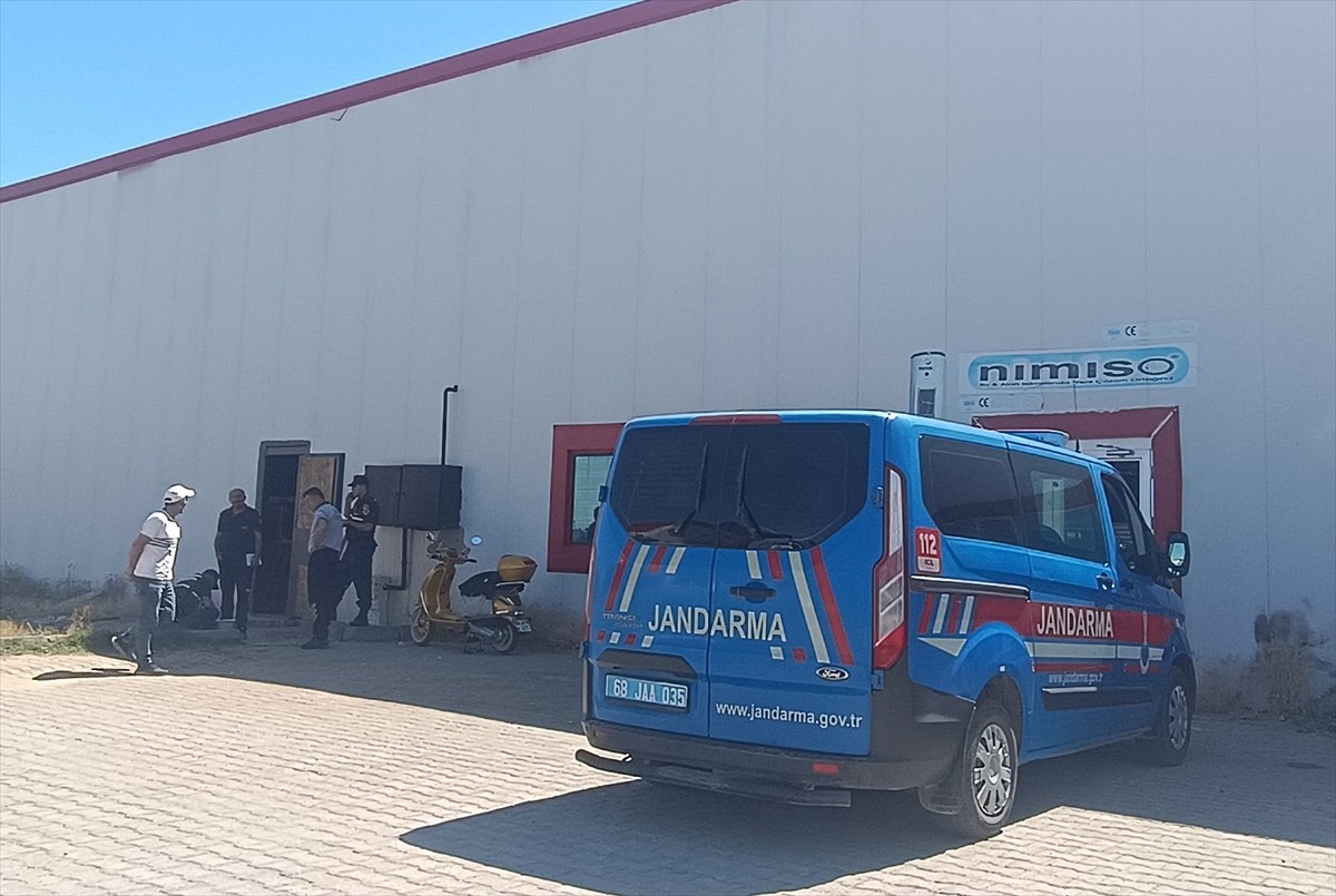 Aksaray Organize Sanayi Bölgesi'nde endüstriyel ısı sistemleri ve basınçlı kazan üretimi yapılan...