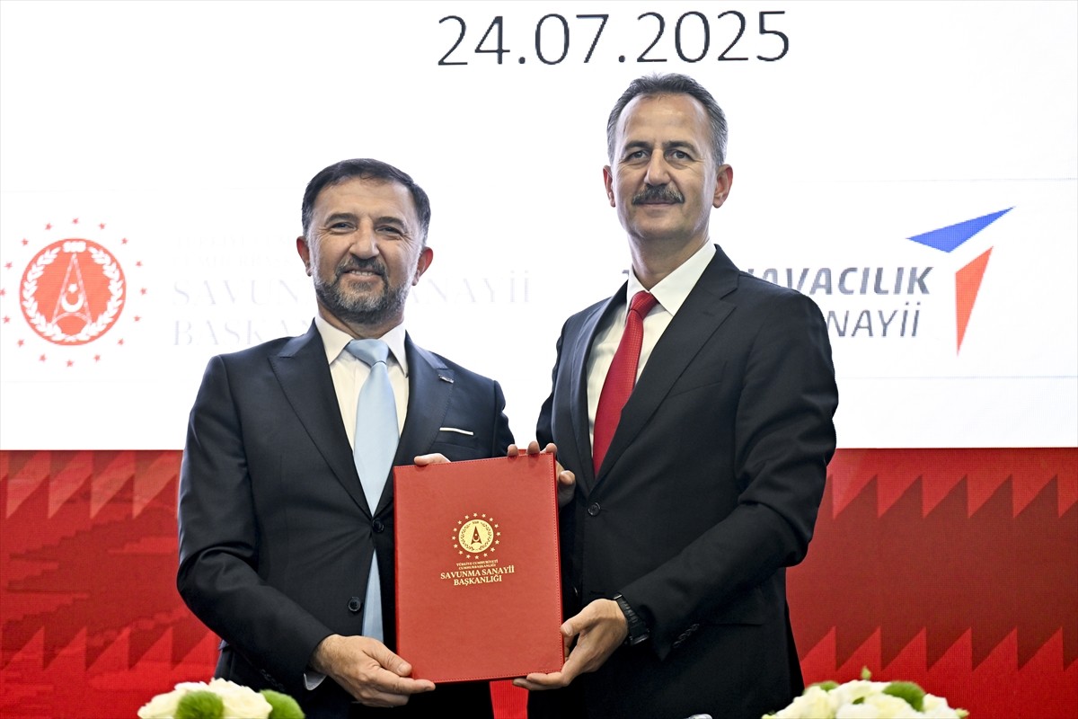 Anadolu Ajansının (AA) "Global İletişim Ortağı" olduğu 17. Uluslararası Savunma Sanayii Fuarı...