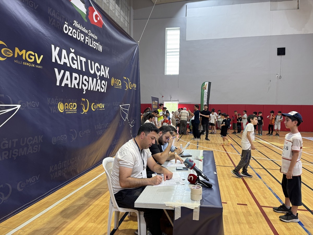 Anadolu Gençlik Derneği Gaziosmanpaşa Şubesince, çocuklarda Filistin konusunda farkındalık...