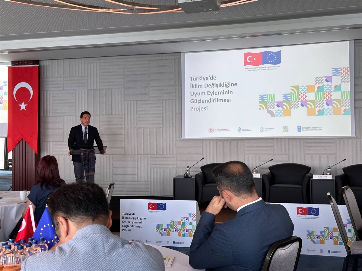 Antalya'da Birleşmiş Milletler Kalkınma Programı (UNDP) tarafından yürütülen "Türkiye'de İklim...