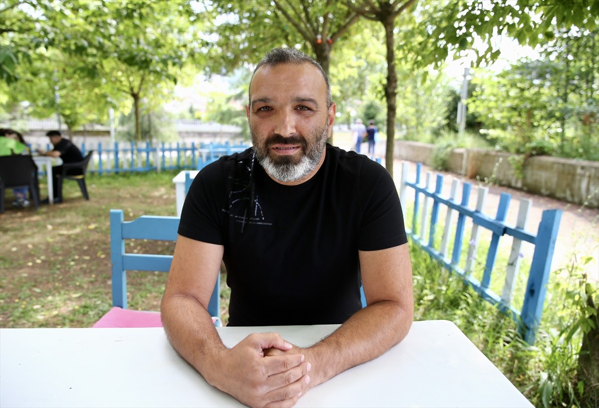 Antalya'da konakladığı otelde "kötü koku" şikayetiyle Giresun İl Tüketici Hakem Heyetine başvuran...