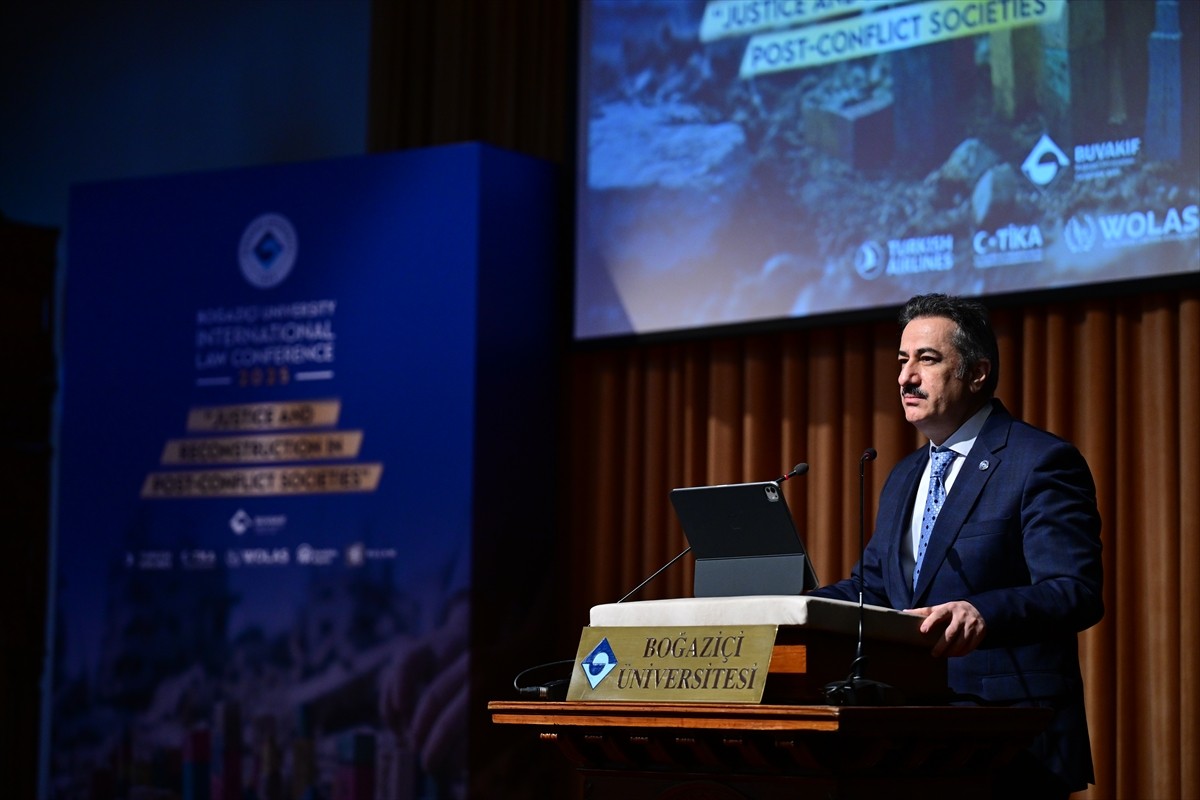 Boğaziçi Üniversitesi Hukuk Fakültesi tarafından "Çatışma Sonrası Toplumlarda Adalet ve Yeniden...