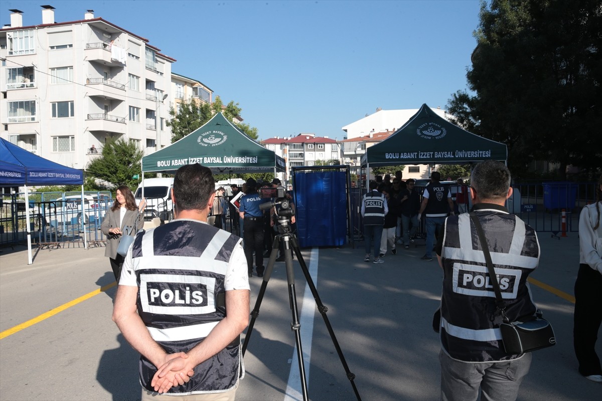 Bolu Kartalkaya Kayak Merkezi'ndeki Grand Kartal Otel'de çıkan ve 78 kişinin hayatını kaybettiği...