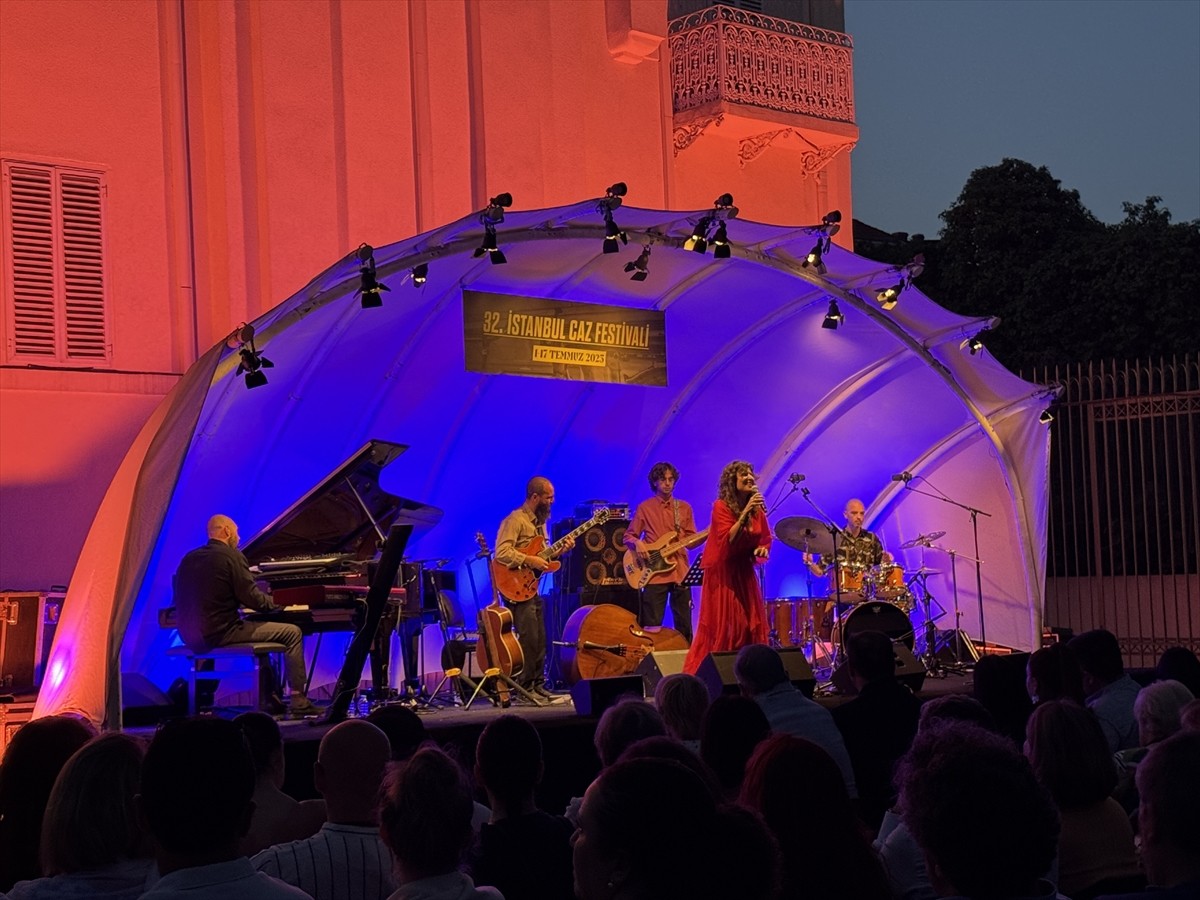 Caz müzisyeni Chiara Civello, İstanbul Kültür Sanat Vakfı (İKSV) tarafından Garanti BBVA...