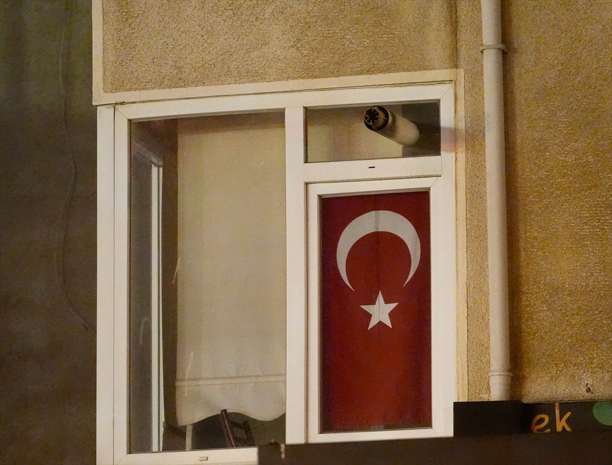 Cumhurbaşkanı Recep Tayyip Erdoğan'ın "Terörsüz Türkiye" sürecine ilişkin yaptığı ülke genelinde...