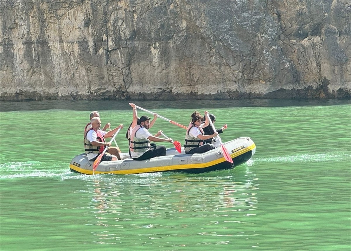Erzincan'ın Kemaliye ilçesinde bu yıl 46'ncısı düzenlenen "Kemaliye (Eğin) Uluslararası Kültür ve...