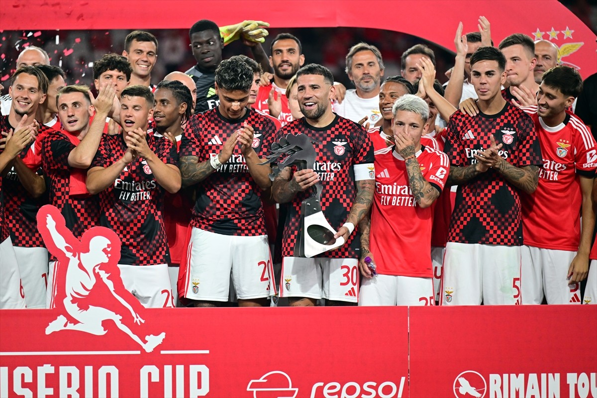 Fenerbahçe, devam eden sezon öncesi kamp çalışmaları kapsamındaki dördüncü ve son hazırlık maçında...