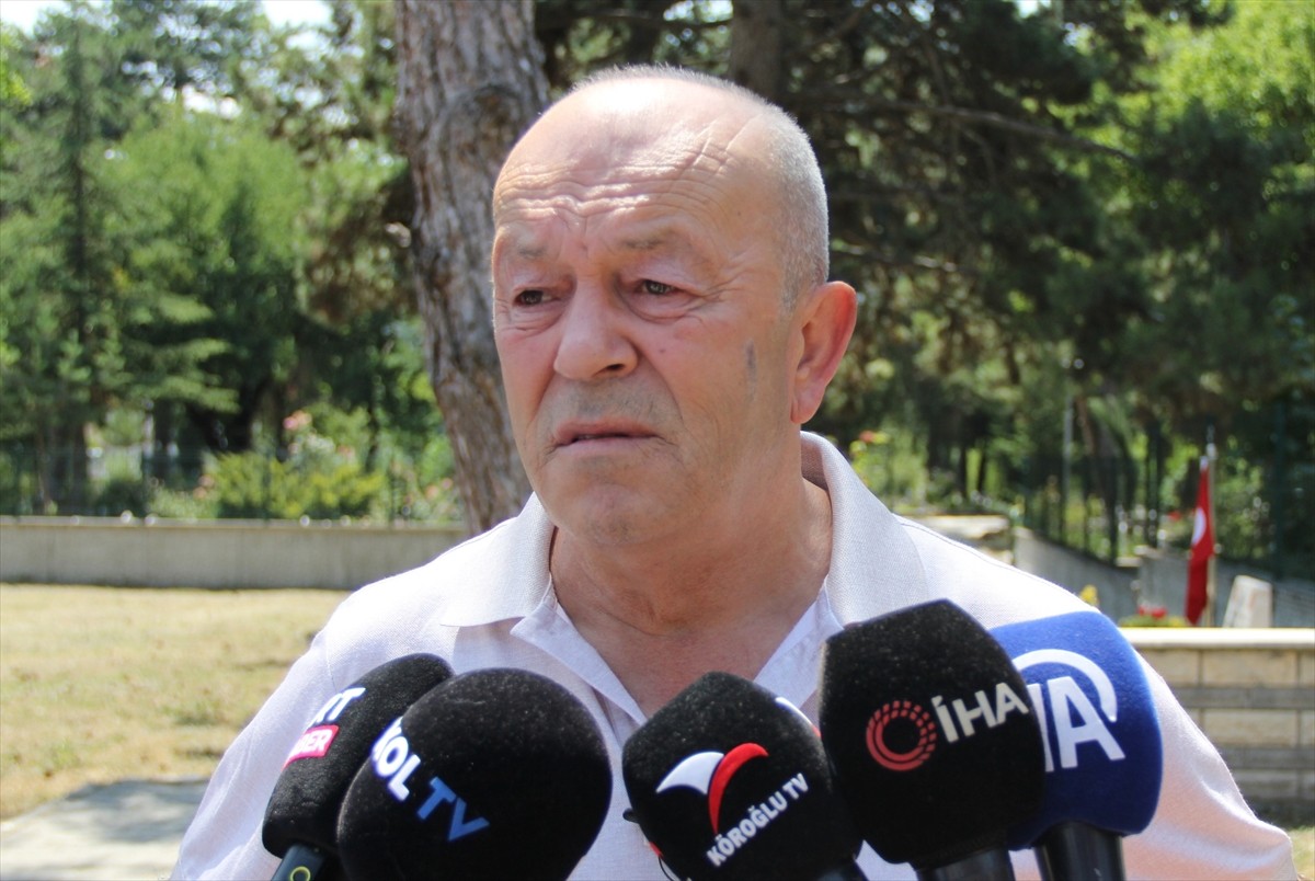 Fetullahçı Terör Örgütü'nün (FETÖ) 15 Temmuz 2016'daki darbe girişimi sırasında İstanbul'da şehit...