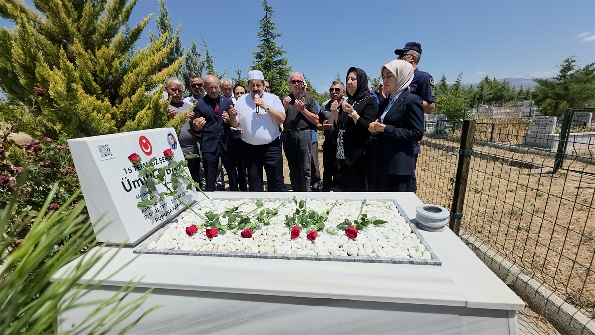 Fetullahçı Terör Örgütü'nün (FETÖ) 15 Temmuz darbe girişimi sırasında Cumhurbaşkanlığı Külliyesi...