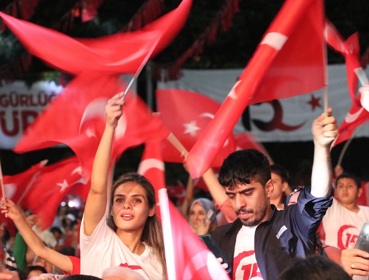 Gaziantep'te 15 Temmuz Demokrasi ve Milli Birlik Günü dolayısıyla anma programı düzenlendi.
