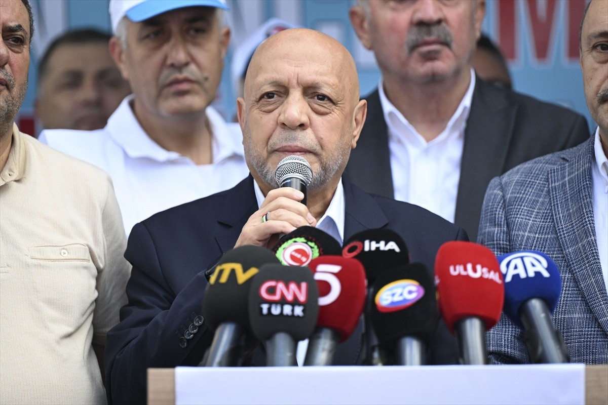 HAK-İŞ, taleplerini dile getirmek için konfederasyon genel merkezi ile Hazine ve Maliye Bakanlığı...