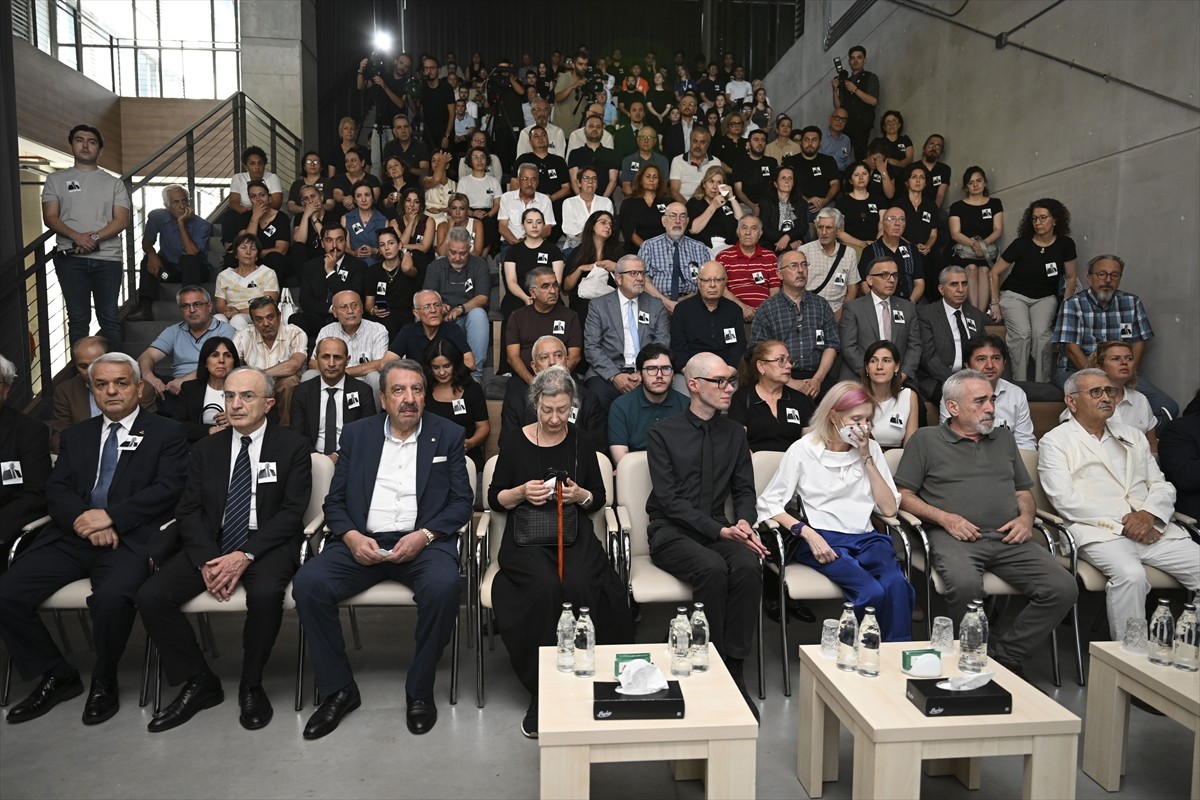 Hayatını kaybeden eski Türkiye Cumhuriyet Merkez Bankası (TCMB) Başkanı Süreyya Serdengeçti için...