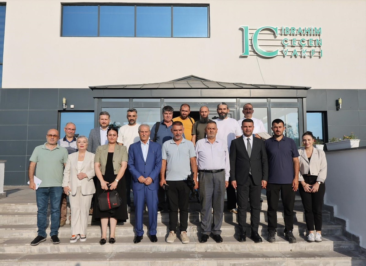 IC Holding Yönetim Kurulu Başkanı ve İbrahim Çeçen Vakfı Kurucusu İbrahim Çeçen, Ağrı İbrahim...