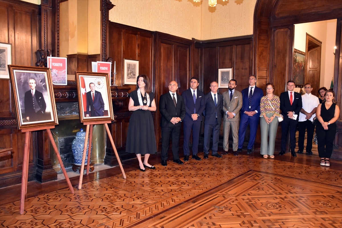 İtalya'da "15 Temmuz Demokrasi ve Milli Birlik Günü" dolayısıyla anma programları düzenlendi....