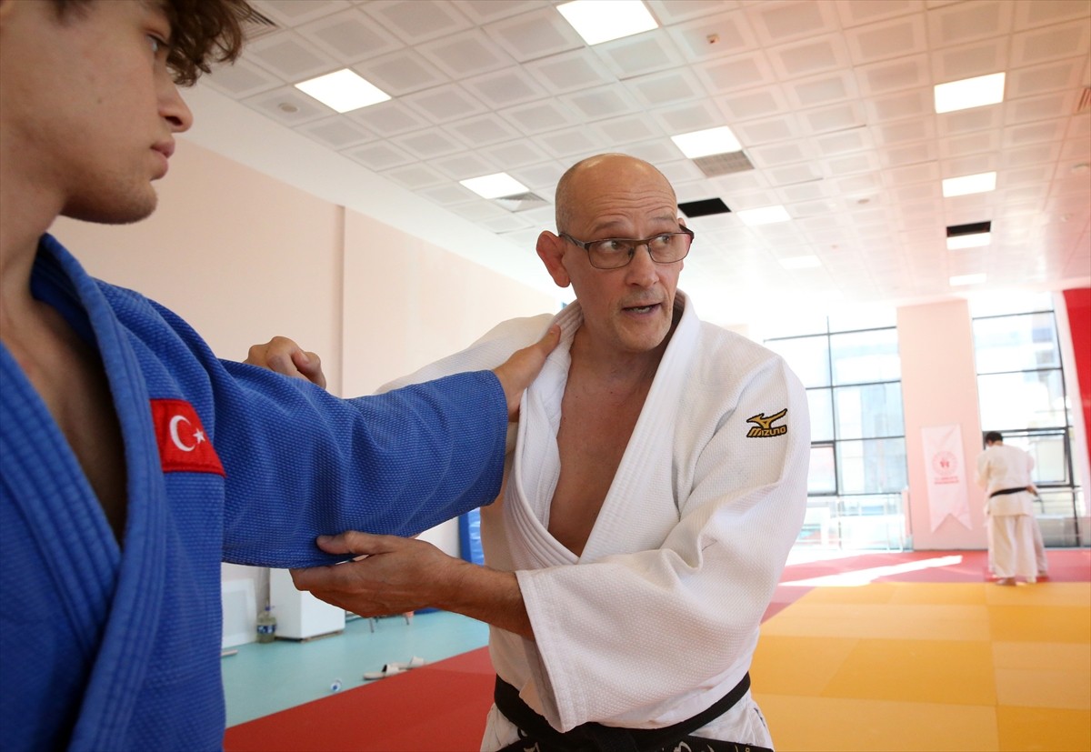 Kastamonu Olimpiyat Hazırlık ve Kamp Eğitim Merkezi'nde çalışmalarını sürdüren Judo Milli...