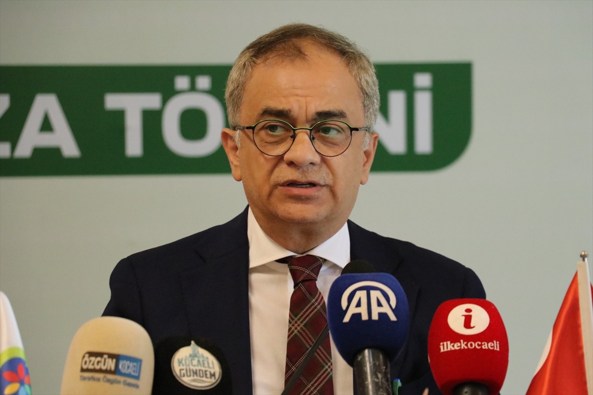 Kocaeli'deki belediyeler, "Sıfır Atık" projesi kapsamında yürütülen "Sıfır Atık Yönetim Sistemi...