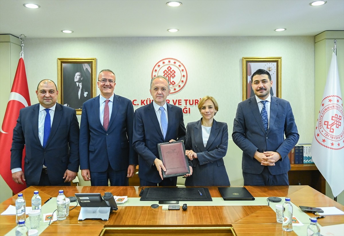 Kültür ve Turizm Bakanlığı ile Kapadokya Üniversitesi arasında, Nevşehir'in Ürgüp ilçesindeki...