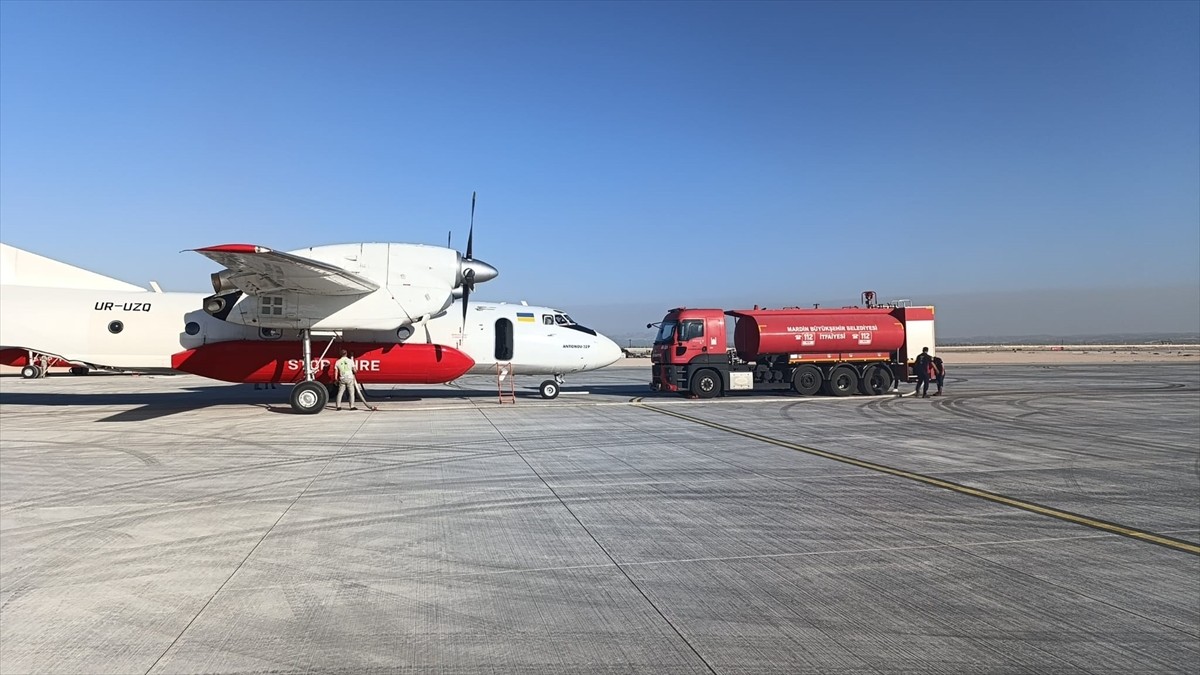 Mardin Büyükşehir Belediyesi, Hatay'da devam eden orman yangınlarına müdahale için destek ekip...