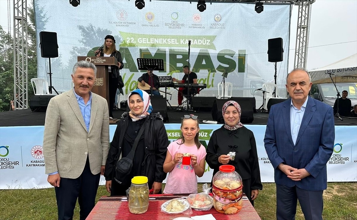 Ordu'nun Kabadüz ilçesindeki 2 bin rakımlı Çambaşı Yaylası'nda düzenlenen "22. Geleneksel Çambaşı...