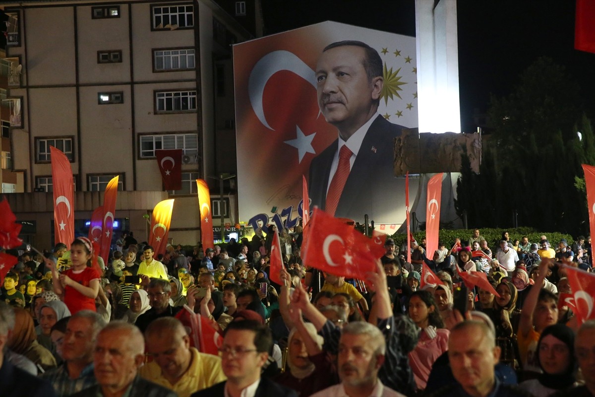 Rize'de, 15 Temmuz Demokrasi ve Milli Birlik Günü dolayısıyla 15 Temmuz Demokrasi ve Cumhuriyet...