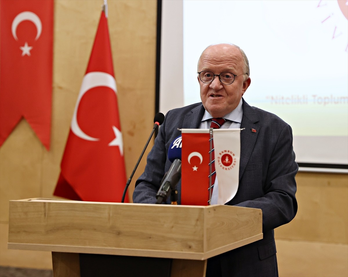 Samsun Üniversitesinde (SAMÜ) lise öğrencilerine yönelik yapay zeka yaz okulu eğitimleri...