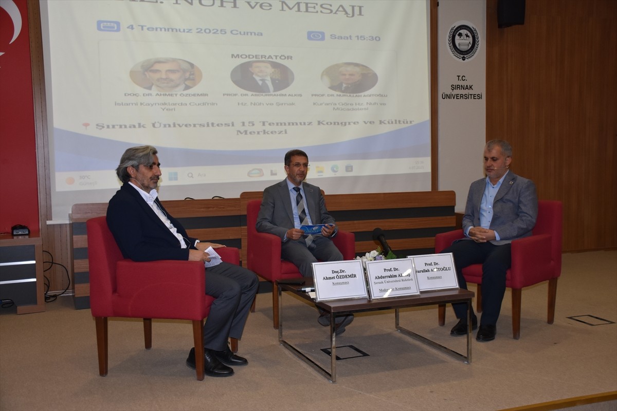 Şırnak Üniversitesi (ŞÜ) El-Cezeri Salonu'nda "Hz. Nuh ve Mesajı" konulu panel düzenlendi. ŞÜ...