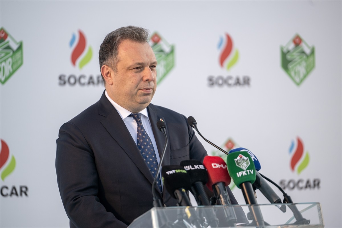 Trendyol 1. Lig ekiplerinden Alagöz Holding Iğdır FK, SOCAR Enerji ile 2025-2026 sezonunu kapsayan...