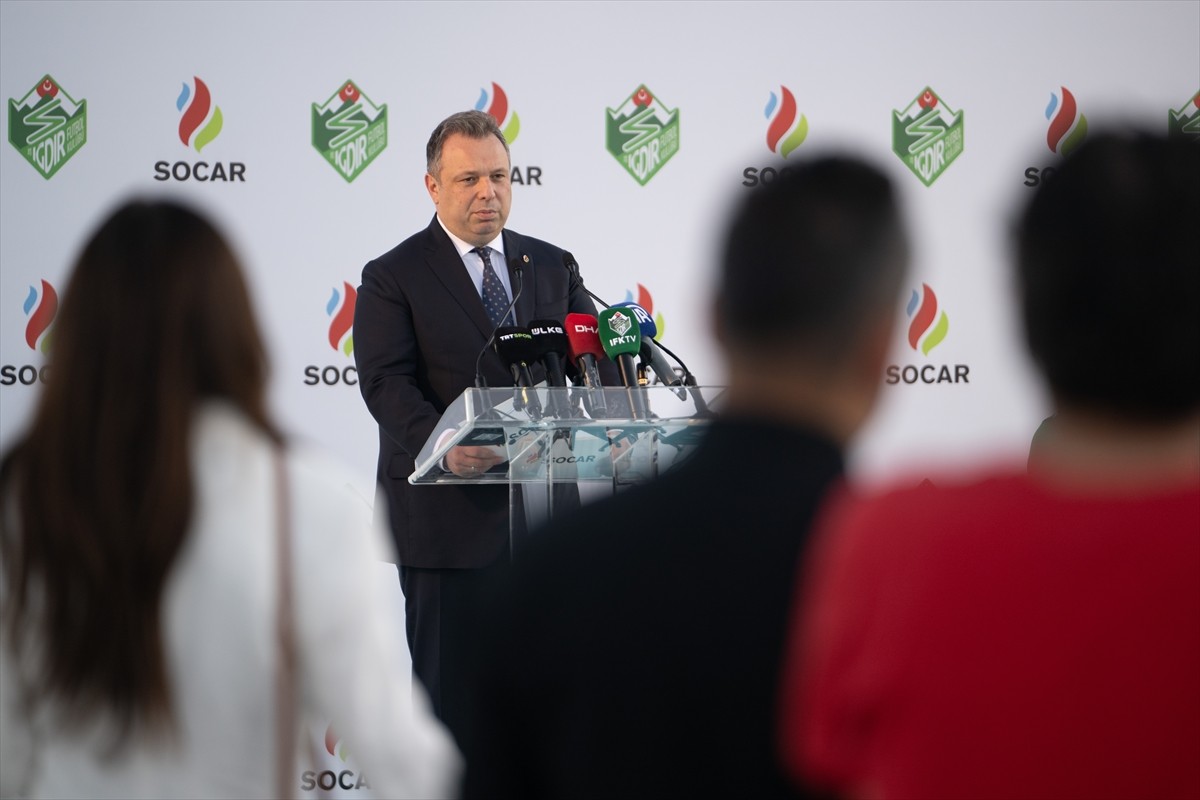 Trendyol 1. Lig ekiplerinden Alagöz Holding Iğdır FK, SOCAR Enerji ile 2025-2026 sezonunu kapsayan...