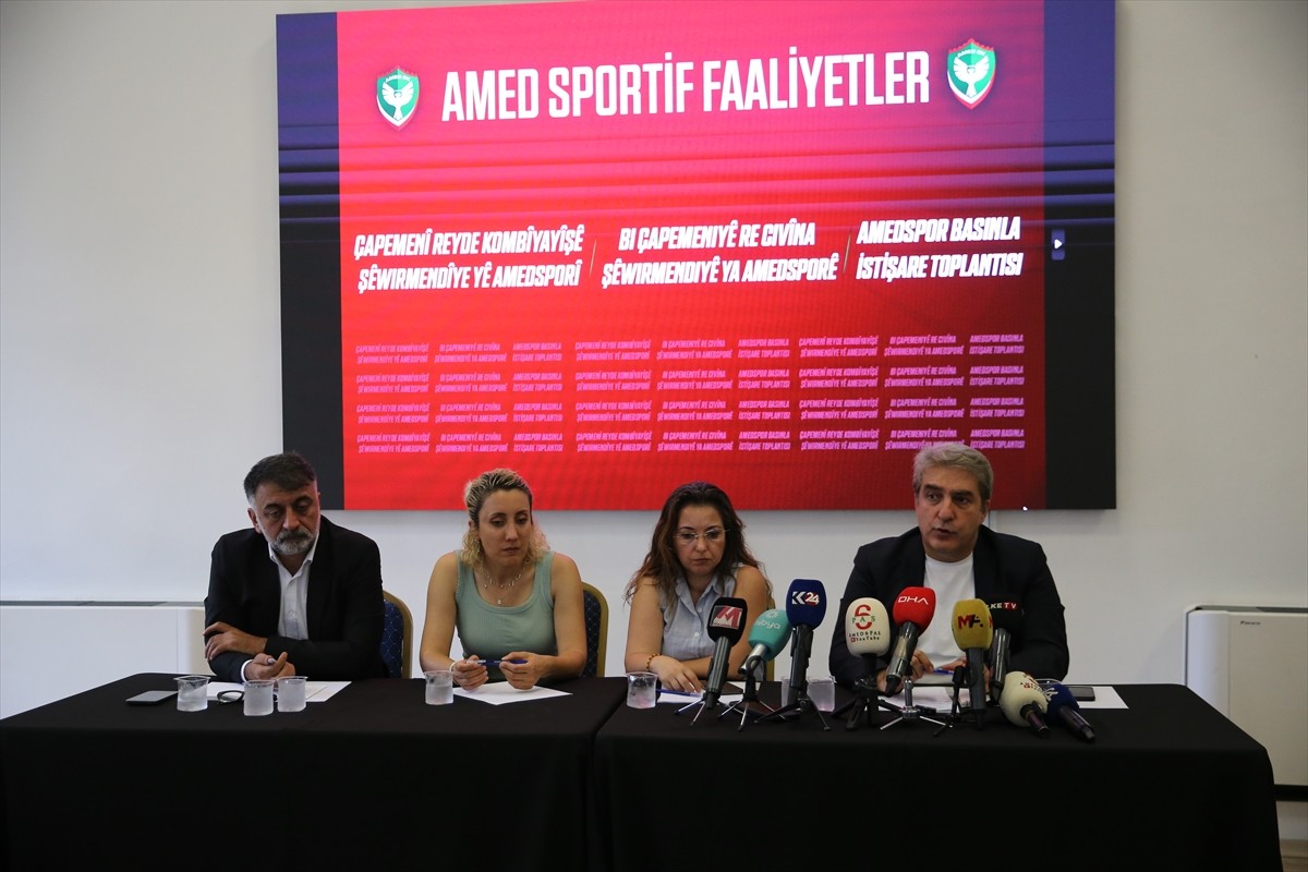 Trendyol 1. Lig ekiplerinden Amed Sportif Faaliyetler, 2025-2026 sezonu formalarını tanıttı. Amed...