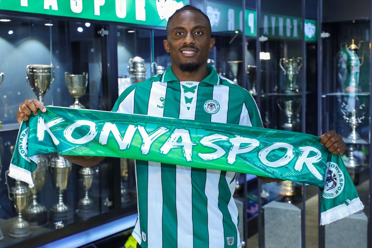 Trendyol Süper Lig ekiplerinden Konyaspor, Monaco altyapısında yetişen Yhoan Andzouana'yı...