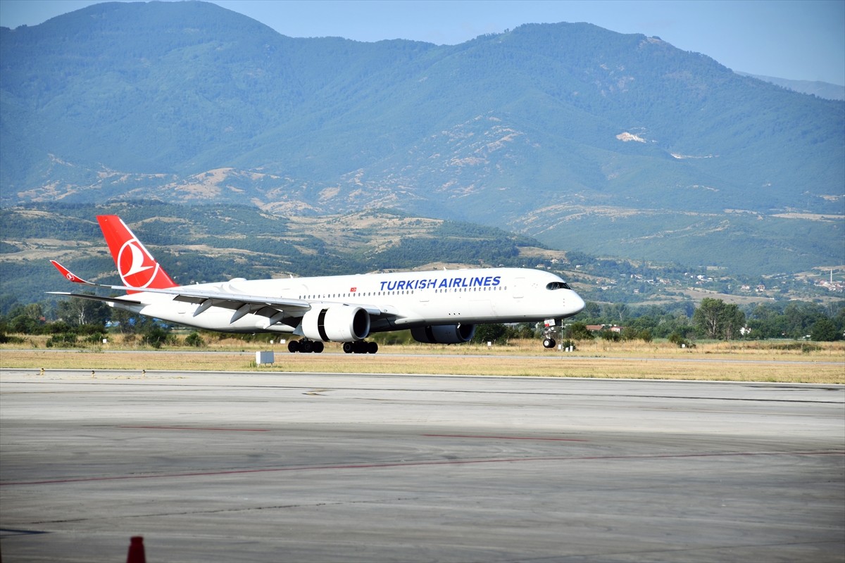 Türk Hava Yolları (THY), Kuzey Makedonya'da 20-26 Temmuz'da düzenlenecek 2025 Avrupa Gençlik...