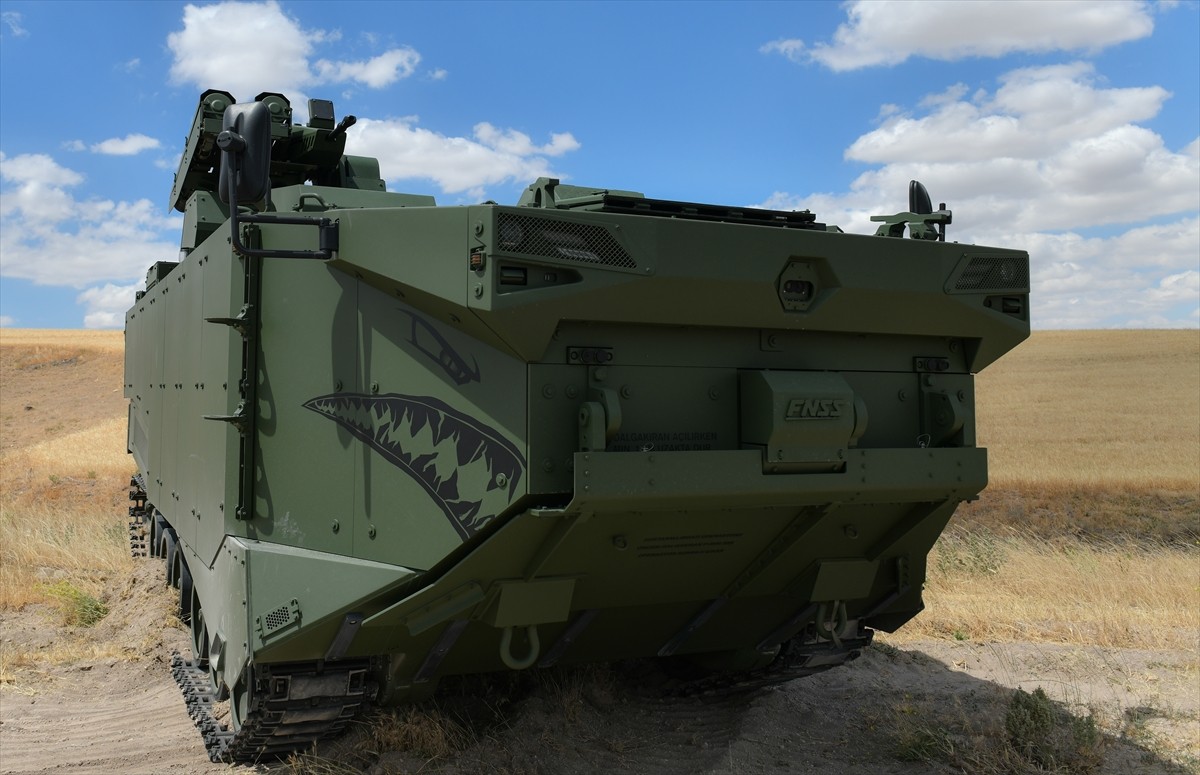 Türk Silahlı Kuvvetleri envanterinde başarıyla görev yapan ZAHA Zırhlı Amfibi Hücum Aracı'nın ateş...