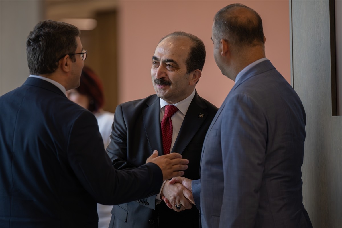 Türk Tarih Kurumunca (TTK) "102. Yılında Lozan Barış Antlaşması Paneli" gerçekleştirildi. Türk...