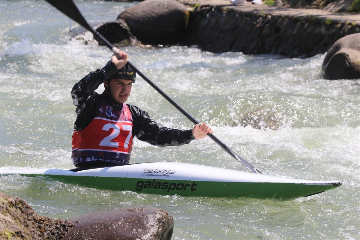 Türkiye Kano Federasyonunun faaliyet programındaki Akarsu Kano Slalom ve Kayak Cross Türkiye...