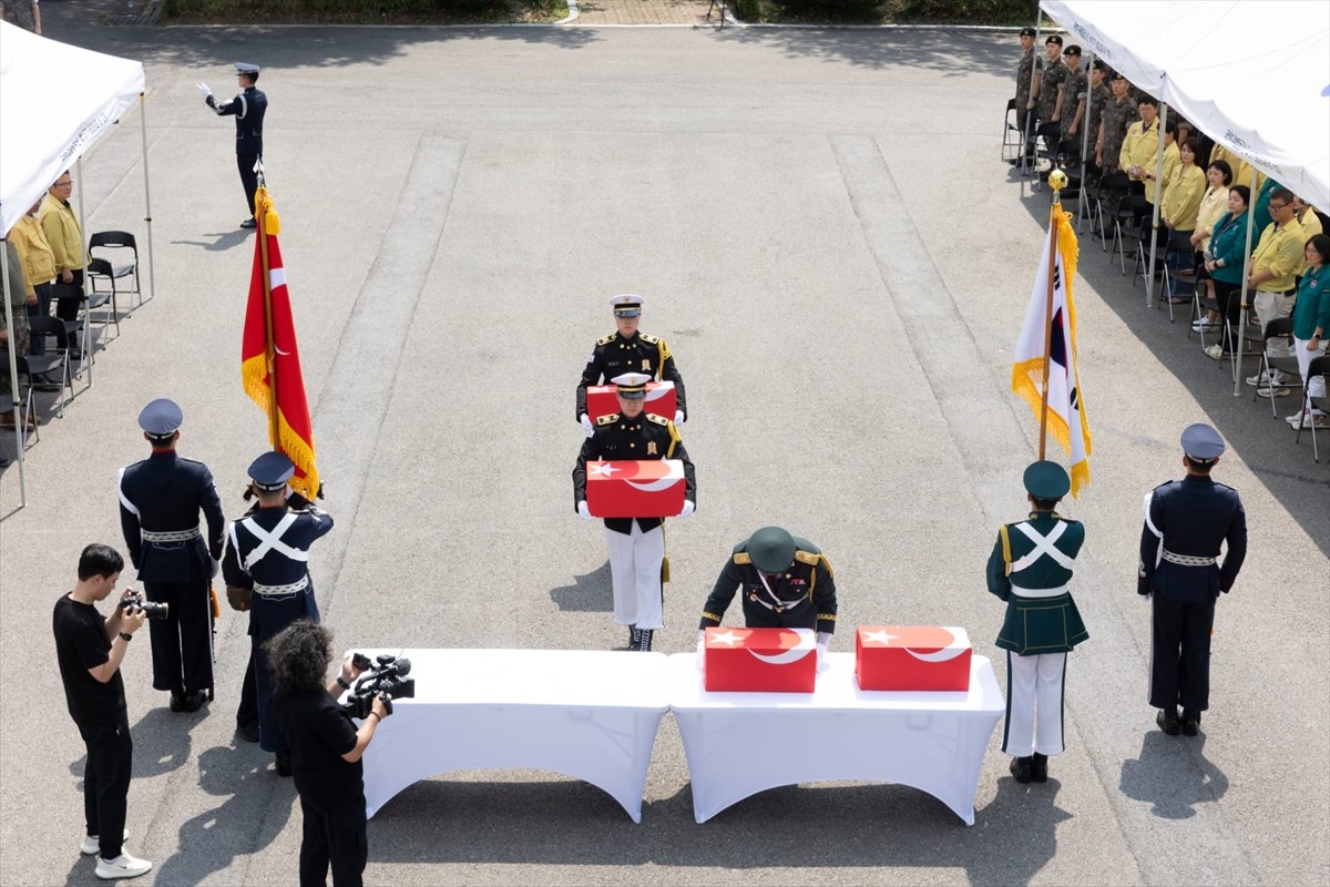 25 Haziran 1950'de başlayan Kore Savaşı'nda şehit olan ve 15 Ağustos'ta Güney Kore'de teslim...