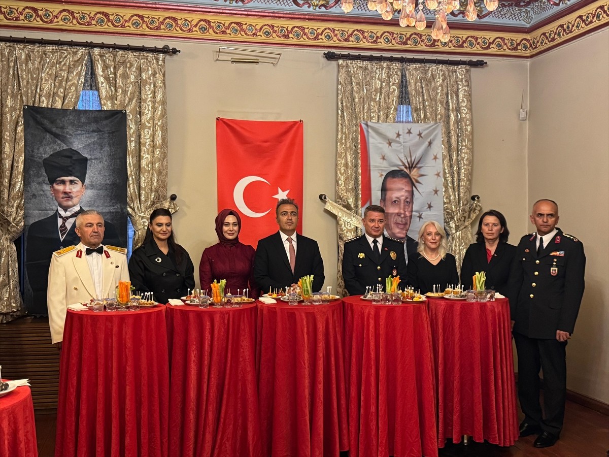 Ardahan'da 30 Ağustos Zafer Bayramı ve Türk Silahlı Kuvvetleri Günü dolayısıyla resepsiyon...