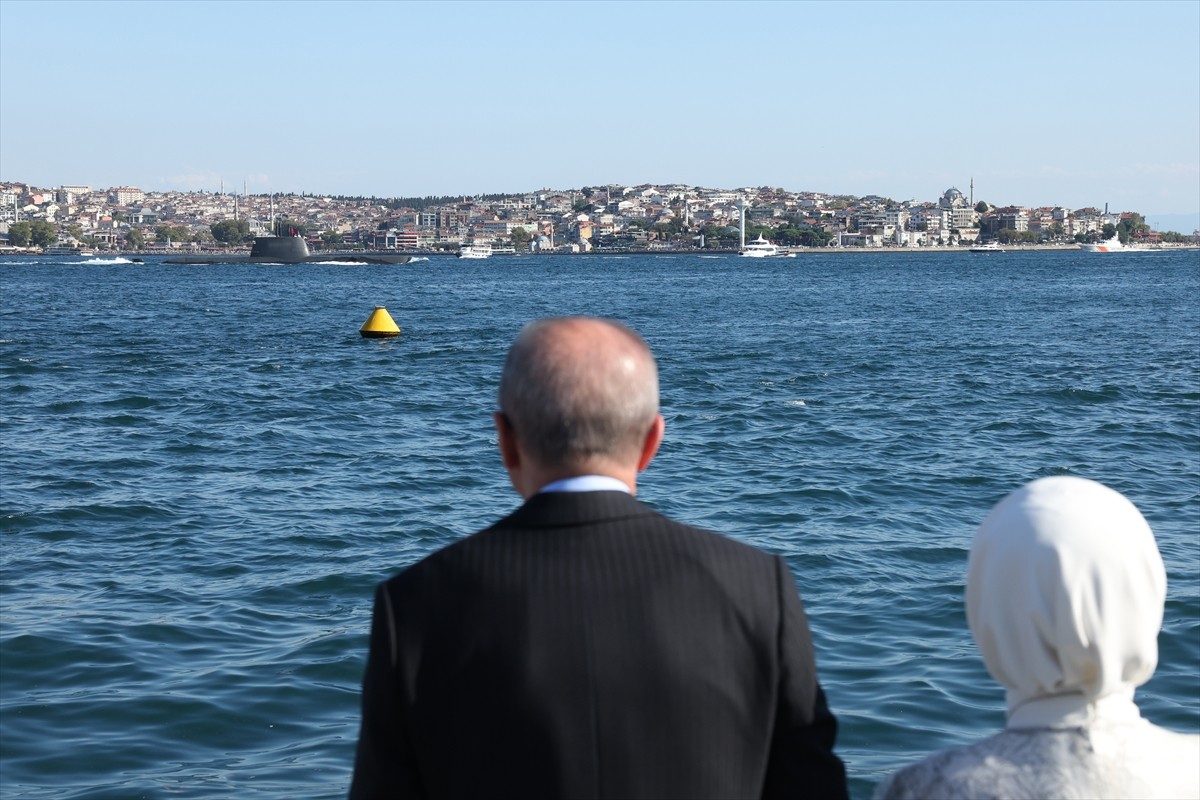 Cumhurbaşkanı Recep Tayyip Erdoğan, TEKNOFEST Mavi Vatan kapsamında İstanbul Boğazı'ndan geçiş...