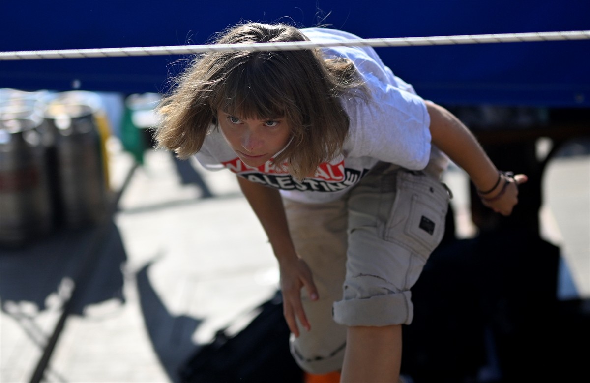 Filistin ile dayanışma ve İsrail'in ablukasını kırmak için 44'ten fazla ülkenin desteğiyle Küresel...