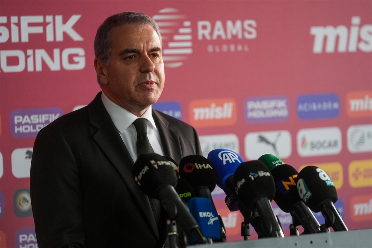 Galatasaray Kulübü Genel Sekreteri Eray Yazgan, Trendyol Süper Lig'in 4. haftasındaki...