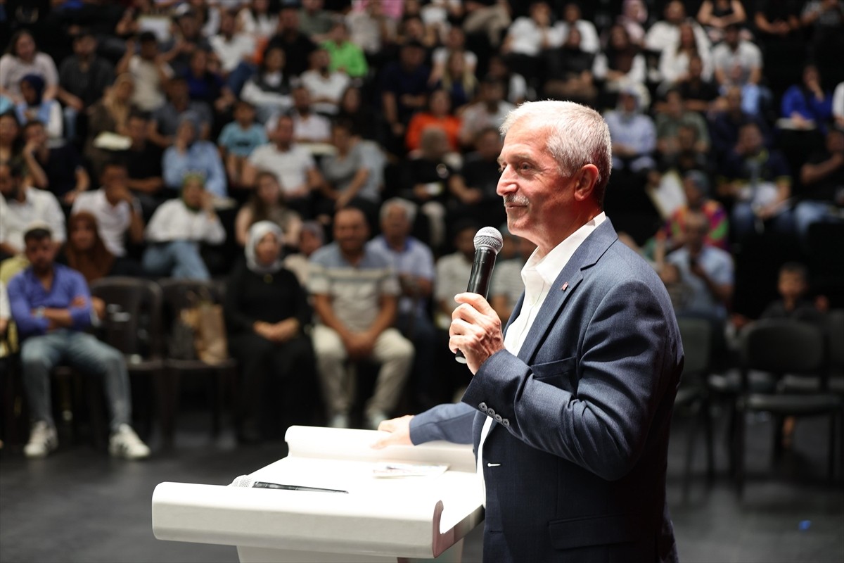 Gaziantep'te Şahinbey Belediyesi tarafından düzenlenen Evlilik Okulu Projesi'nde eğitimini...