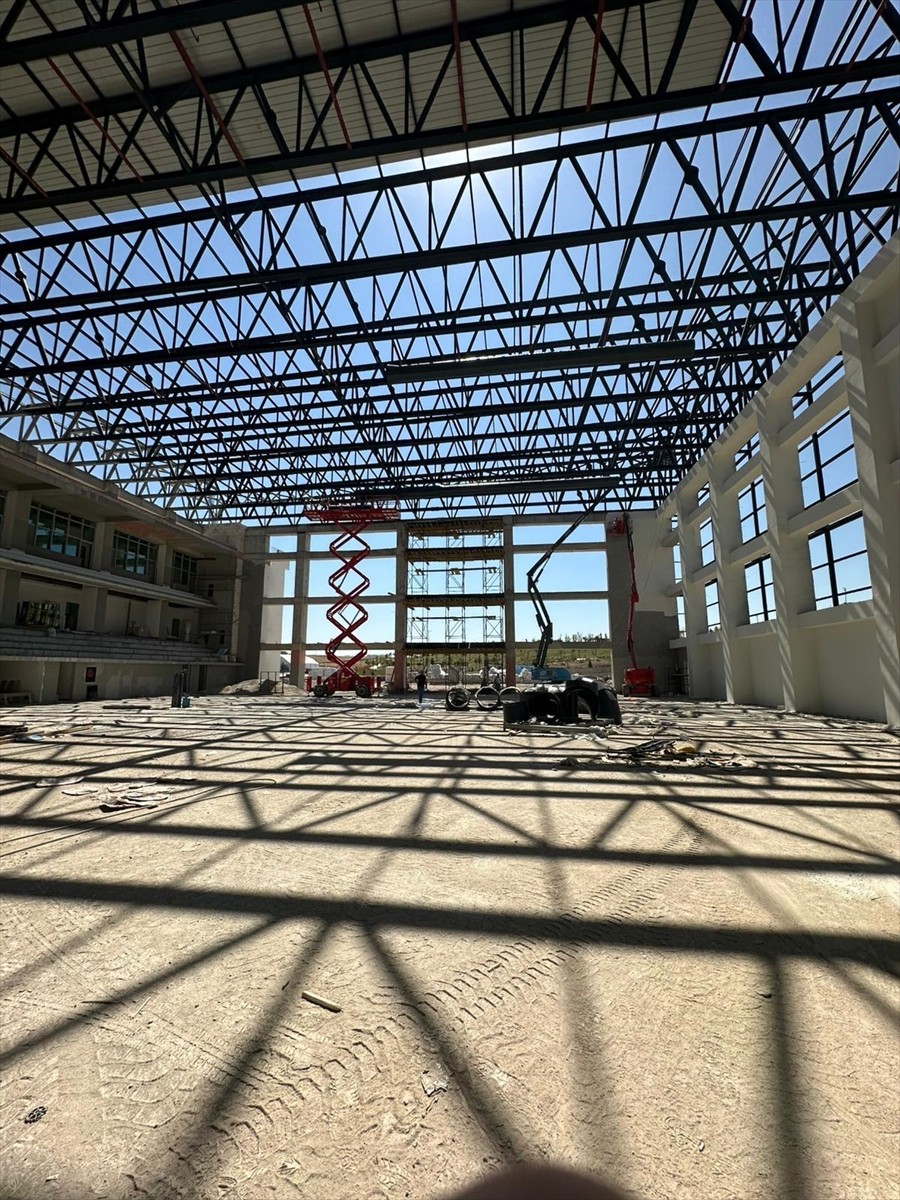 Gençlik ve Spor Bakanlığının desteğiyle Ankara'da yapılan yeni cimnastik salonu ve federasyon...