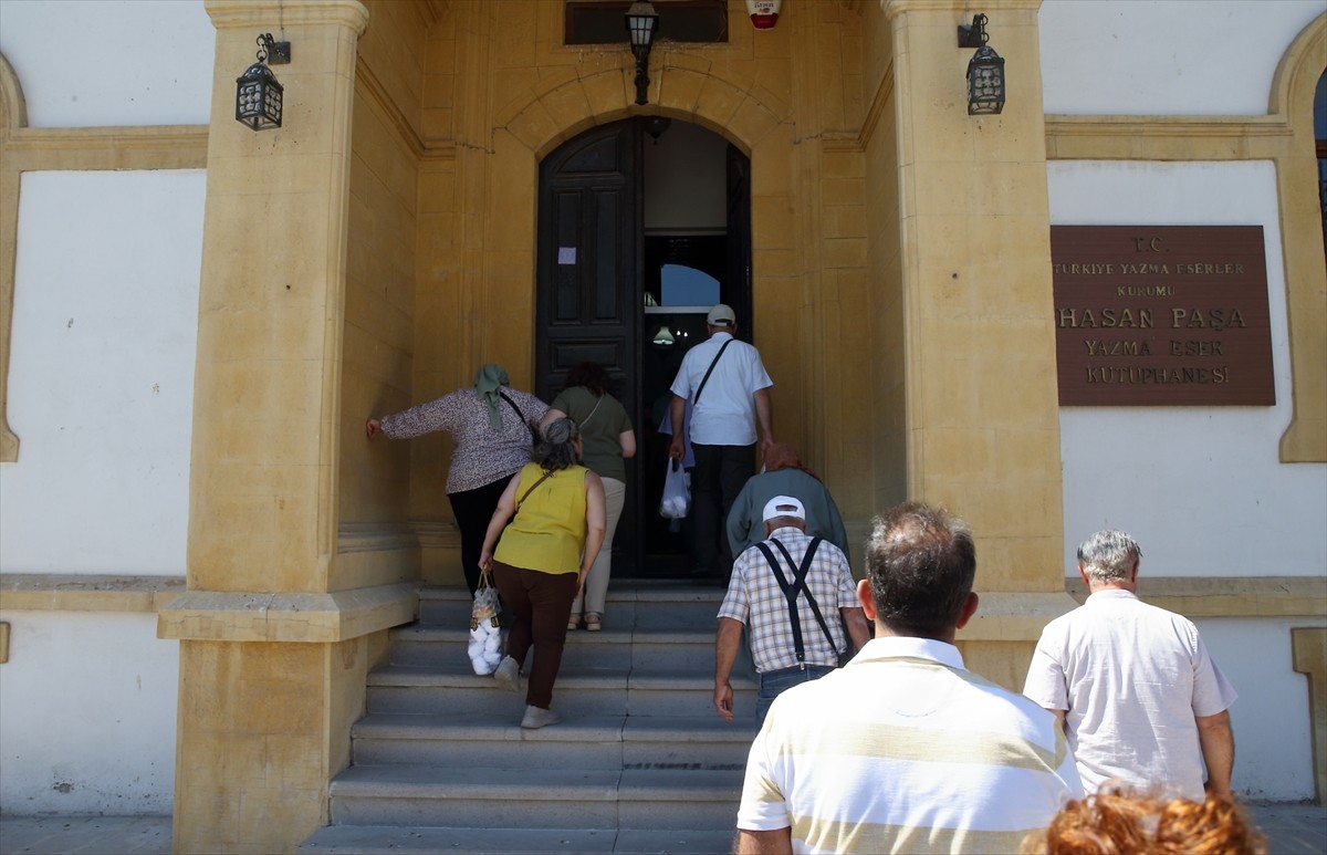 Hakkari'nin Şemdinli ilçesinde 1986-1988 yıllarında vatani görevini yapan asker arkadaşları...